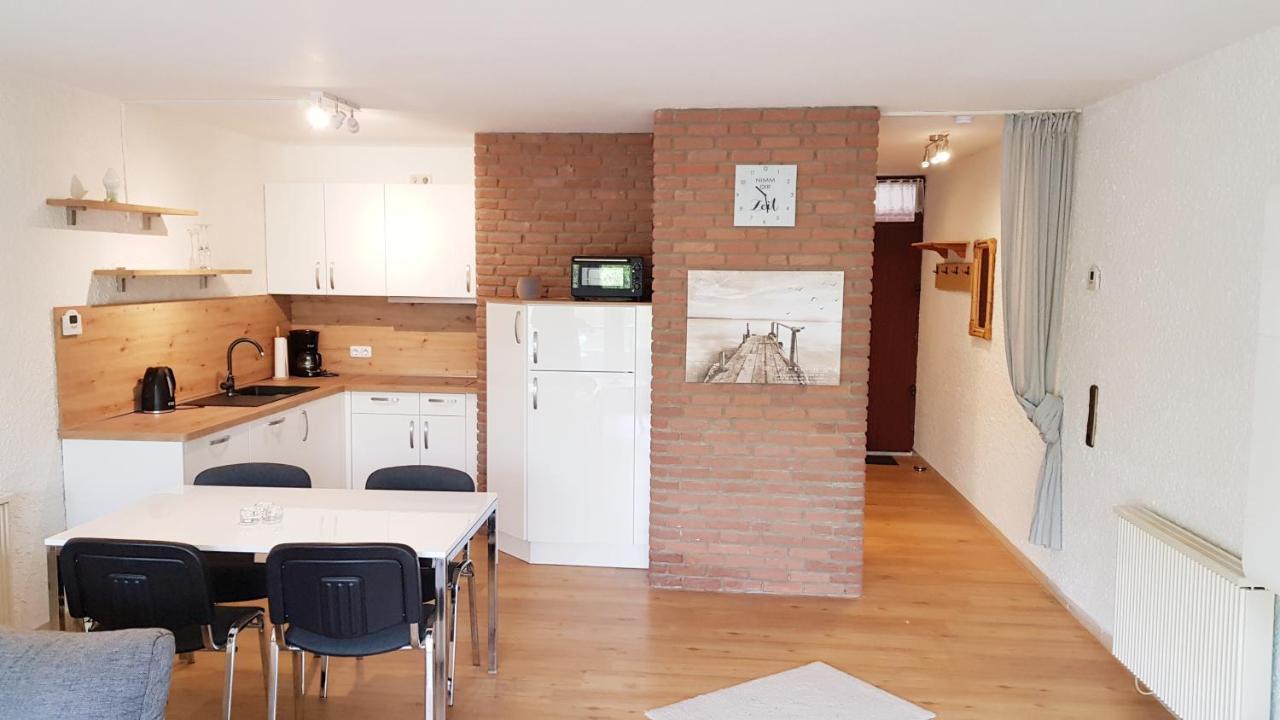Albatros Nr. 12 Apartment Tossens Ngoại thất bức ảnh